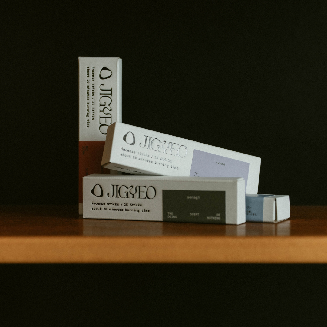 incense sticks / ayame